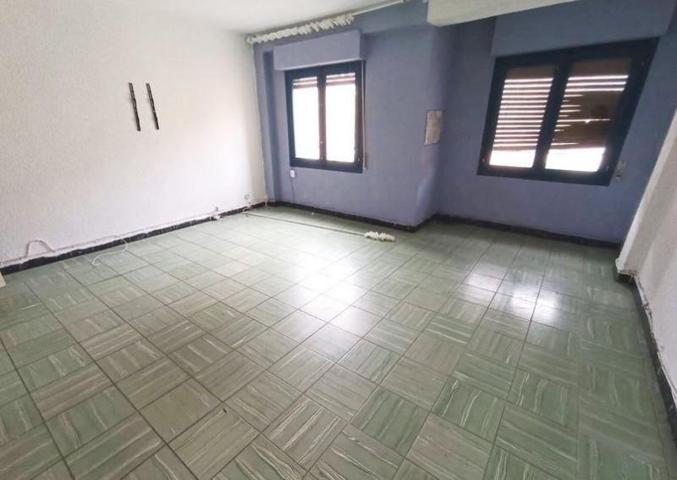 Piso en venta en Zaragoza, Zaragoza photo 0