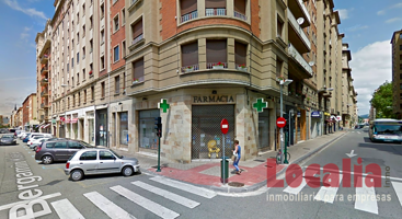 Local comercial en venta en Pamplona, Calle de González Tablas, 31004 photo 0