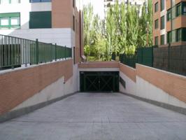 Garaje en alquiler en Valladolid, Villa de prado photo 0