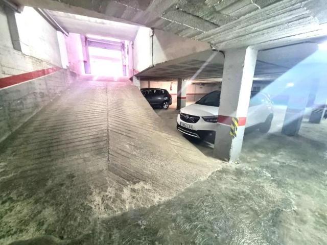 Garaje en venta en Torredembarra, CENTRE photo 0