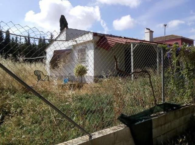Casa con terreno en venta en Chiclana de la Frontera, Pinar de los franceses photo 0