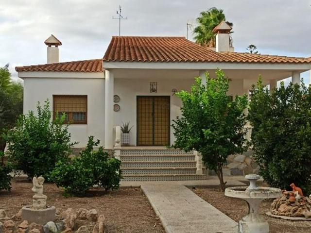 Chalet en venta en Alicante, L'Alacantí photo 0