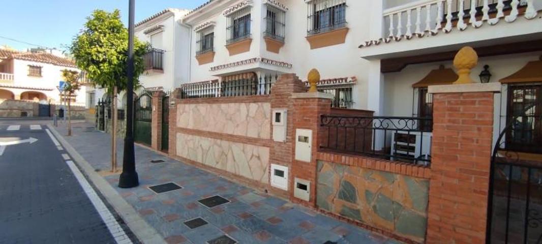 Casa en venta en Fuengirola, Centro photo 0