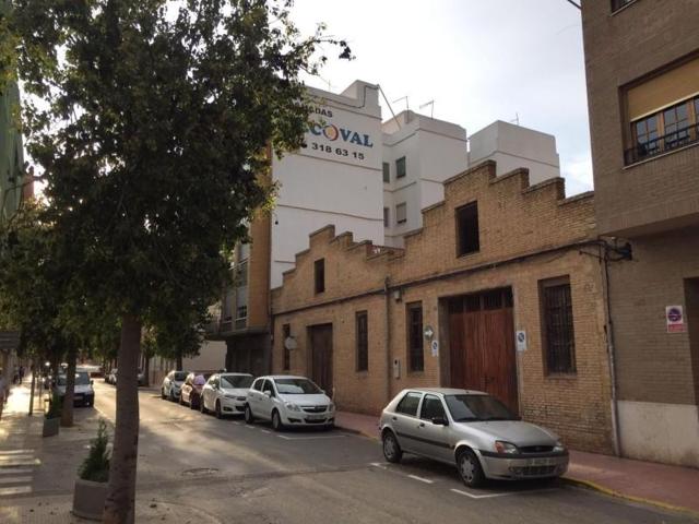 Nave industrial en venta en Benetússer, L'Horta Sud photo 0