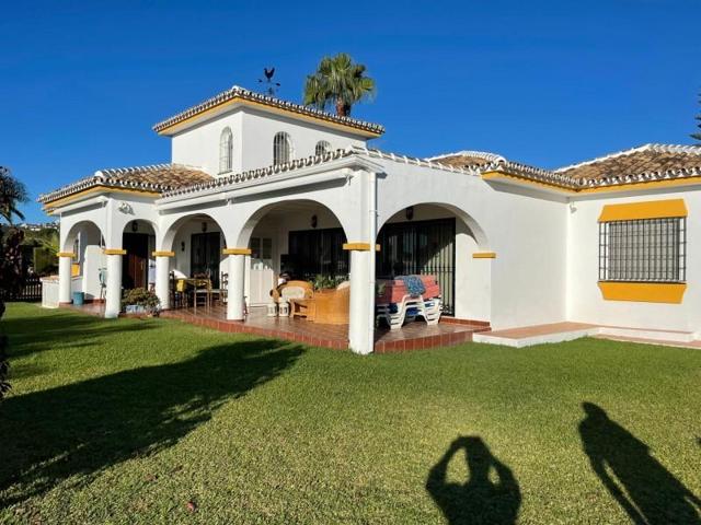 Chalet en venta en Mijas, Mijas photo 0