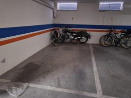 Garaje en venta en Burgos, Cellophane photo 0