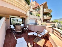 Apartamento en alquiler en Marbella, Nueva Andalucia - Magna Marbella photo 0