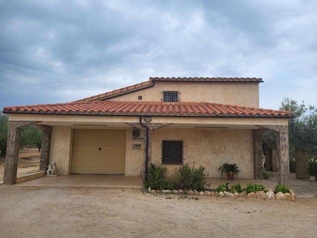Chalet en venta en Tortosa, Els Reguers photo 0