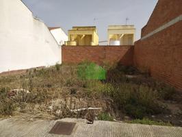 Terreno en venta en Puebla de la Calzada, SANTO TORIBIO photo 0