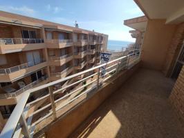 Apartamento en venta en Guardamar del Segura, Playa photo 0