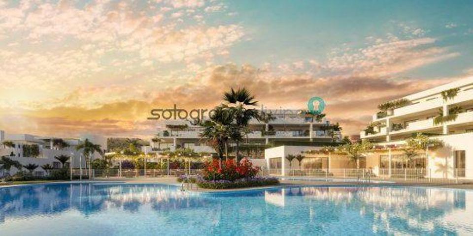 Aticos en venta en Casares, Costa photo 0