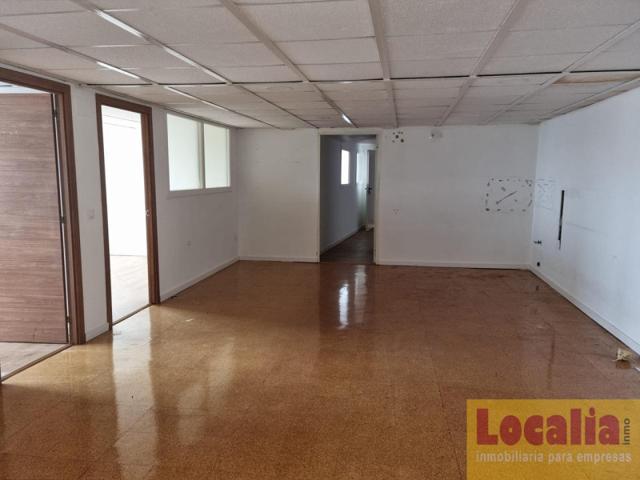 Local comercial en alquiler en Santa Cruz de Bezana, Avenida Santa Cruz, 39100 photo 0