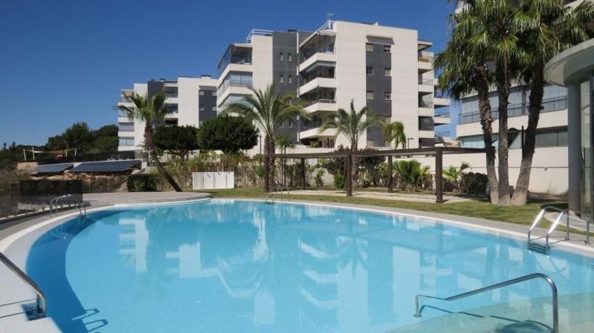 Apartamento en venta en Orihuela Costa photo 0