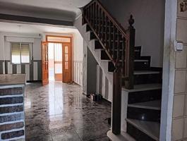 Casa en venta en Valdepeñas de Jaén, Centro photo 0