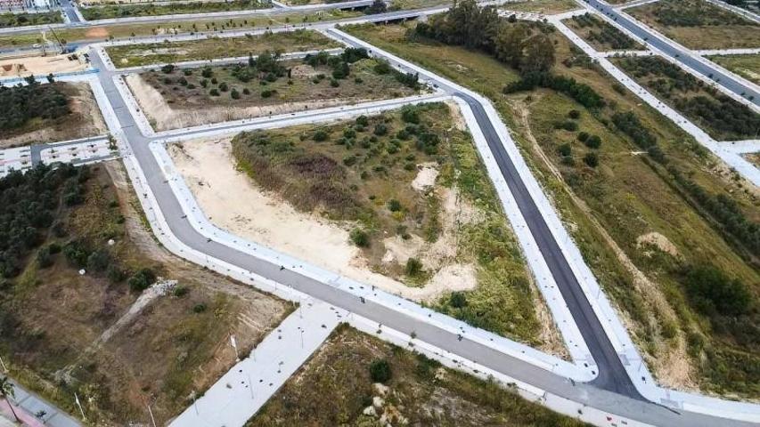 Terreno en venta en Dos Hermanas, Entrenucleos photo 0