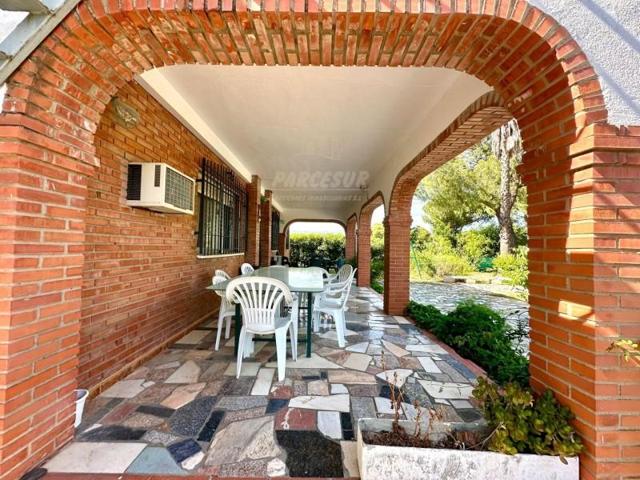 Casa con terreno en venta en Córdoba, La Barquera photo 0