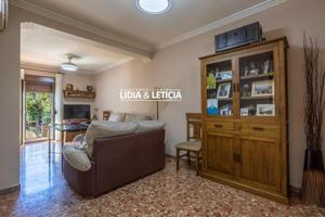 Casa en venta en Alcalá de Guadaira, Centro photo 0