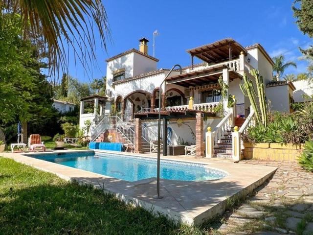 Chalet en venta en Mijas, Mijas Costa photo 0