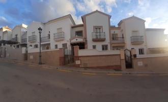 Chalet en venta en Nerja, Calle Condal, 29780 photo 0