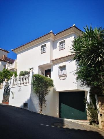 Chalet en venta en Torrox Costa, Calle el Caño, 29770 photo 0