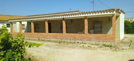 Casa con terreno en venta en Jerez de la Frontera, Ctra Serrallo photo 0