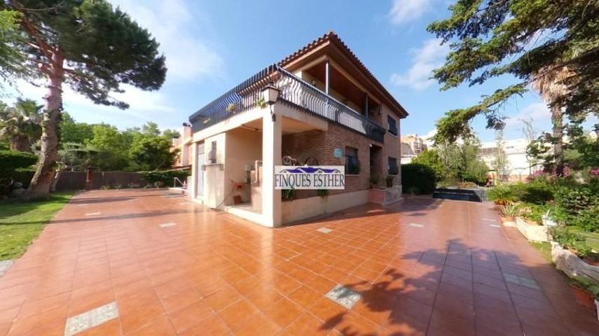 Chalet en venta en Reus, Ponent photo 0