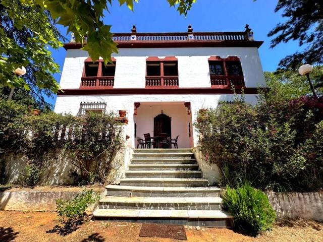 Casa en venta en Córdoba, Calasancio photo 0