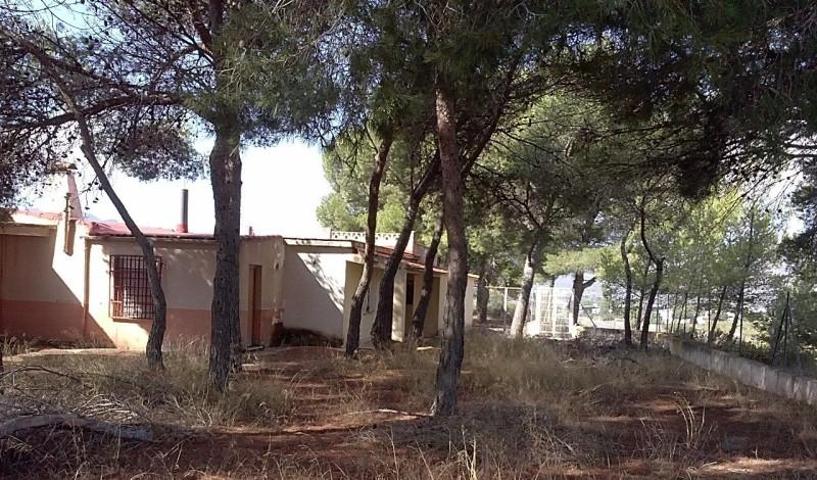 Terreno en venta en Castalla, Cabezo Del Pla photo 0