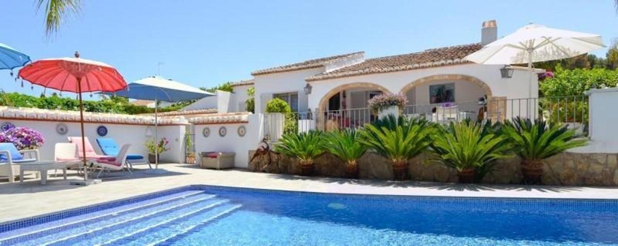 Chalet en venta en Jávea-Xàbia photo 0