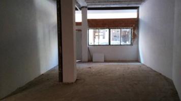 Local comercial en venta en Burgos, Zona sur photo 0