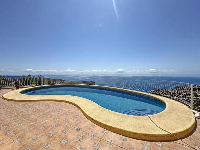 Chalet en venta en Benitachell, Dalias photo 0