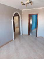 Piso en venta en La Línea de la Concepción, Hospital photo 0