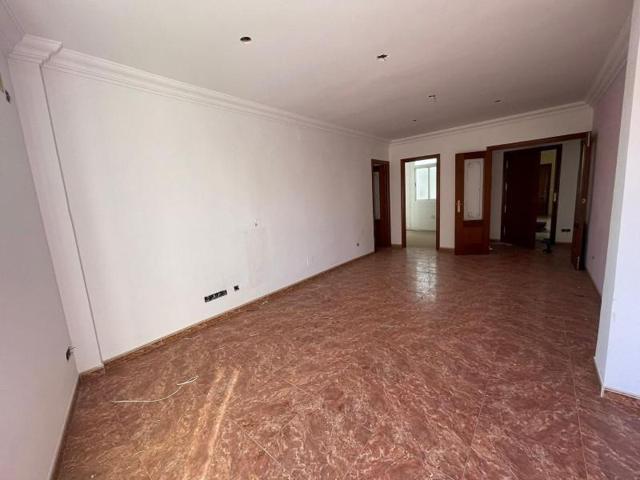 Piso en venta en Bailén, Bailén photo 0