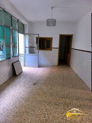 Chalet en venta en Calamonte, Calle Iglesia, 06810 photo 0