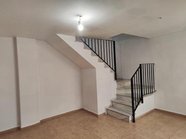 Adosada en venta en La Línea de la Concepción, Los Olivos photo 0