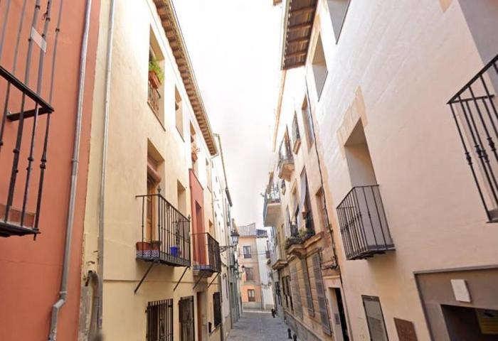 Piso en venta en Granada, Calle Salvador, 18009 photo 0