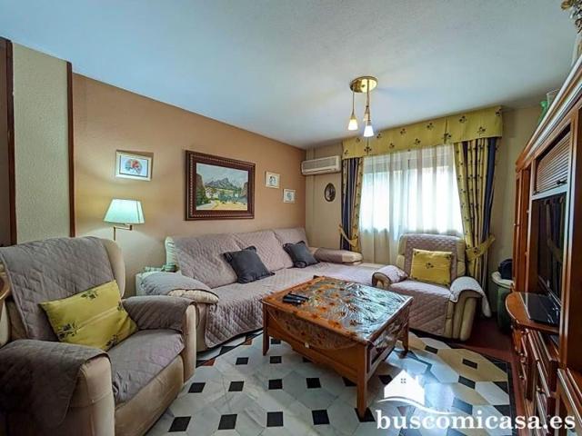 Chalet en venta en Linares, Calle Juan Diego de Dios Barrero, 23700 photo 0