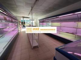 Local comercial en venta en Badalona, La Salut - Lloreda photo 0