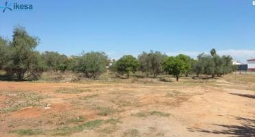 Terreno en venta en Mairena del Aljarafe, Urbanización El Almendral photo 0