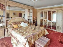 Chalet en venta en Arona photo 0