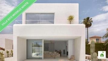 Chalet en venta en Estepona, Valle Romano photo 0