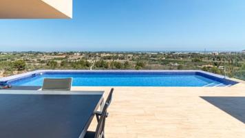 Chalet en venta en Denia, MON MITAD photo 0