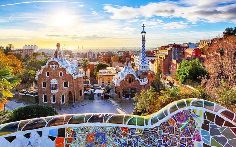 Edificio en venta en Barcelona, Eixample photo 0