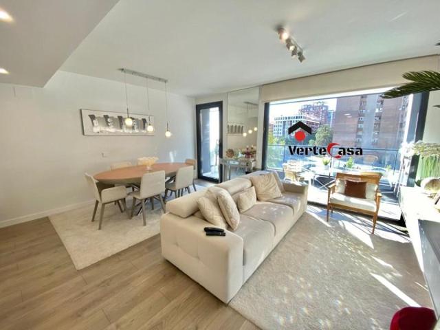 Piso en venta en Valencia, Quatre Carreres photo 0