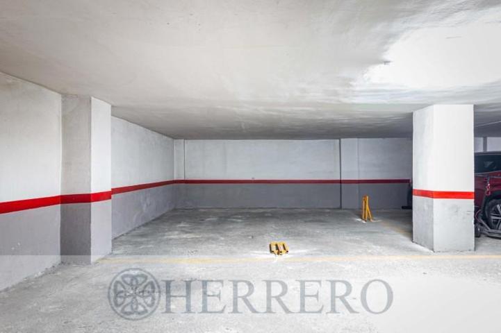 Garaje en venta en Gandia, Centro photo 0