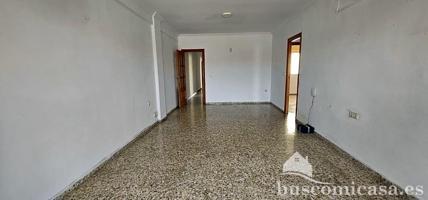 Piso en venta en Motril, Calle Galeota San Gil, 18613 photo 0