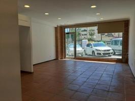 Local comercial en venta en San Luis de Sabinillas, Calle Benalmádena, 29692 photo 0