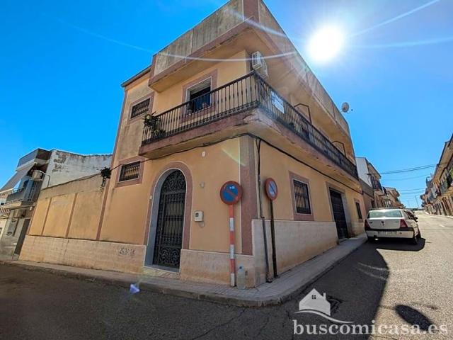 Chalet en venta en Linares, Calle Fuente la Zarza, 23700 photo 0