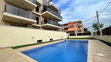 Planta baja en venta en Cubelles, Mas Trader I photo 0