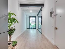 Apartamento en venta en Barcelona photo 0